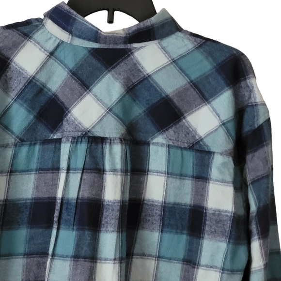 BP. Crop Flannel Button-Up Shirt in Blue Lucie Plaid NWOT - Picture 5 of 9